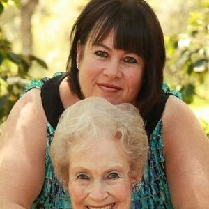 Meet your Posher, Cynthia